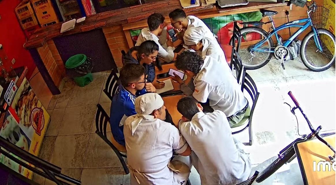 Libro y café